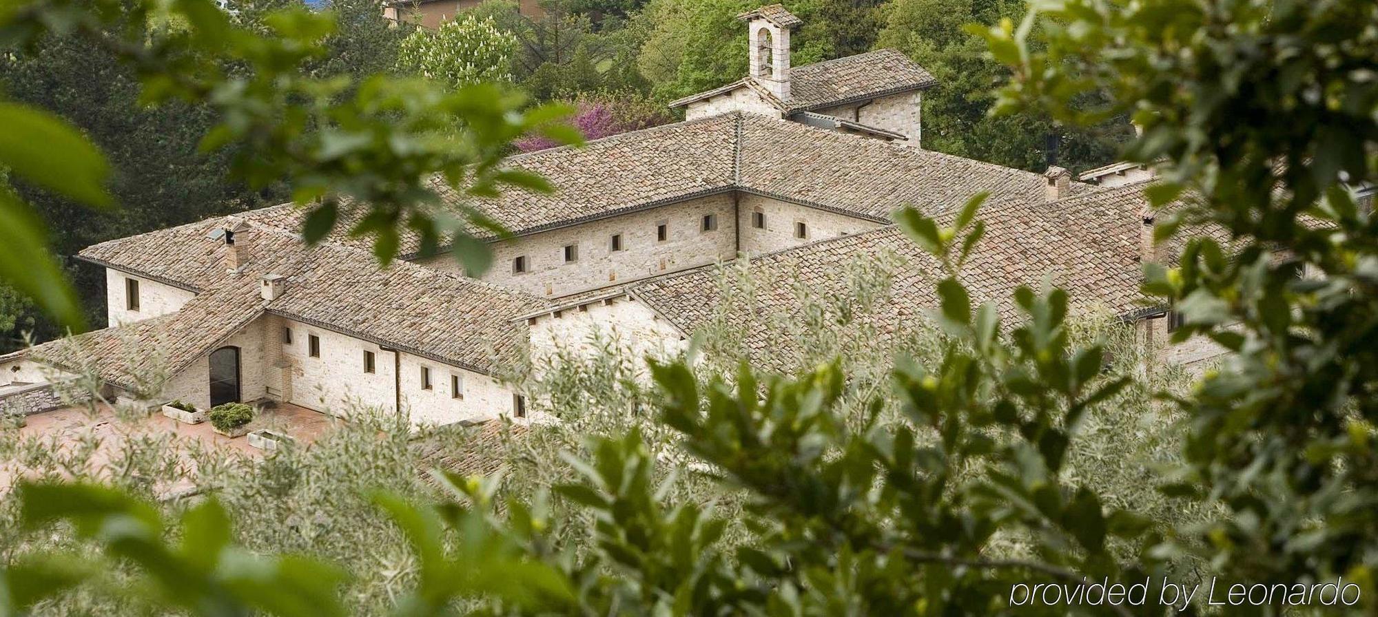 Park Hotel Ai Cappuccini Gubbio Esterno foto